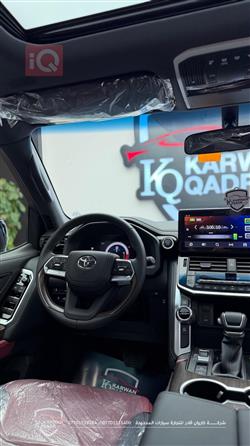 تويوتا لاندكروزر